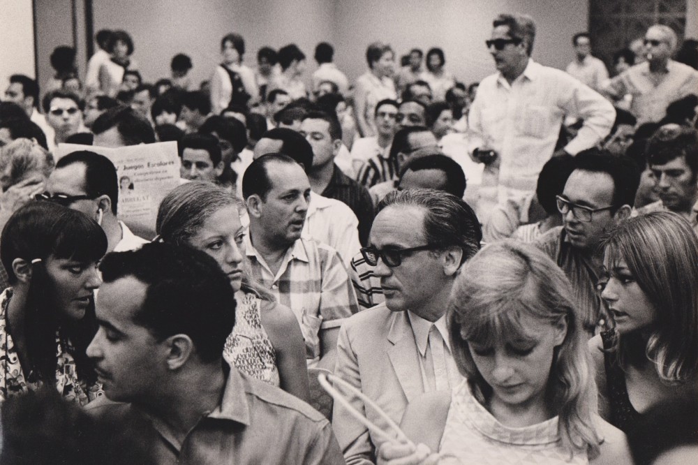 1963-alain-jouffroy-avec-florence-cuba.jpg