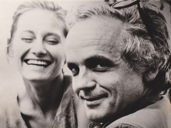 1971-bruxelles-alain-jouffroy-et-adriana-photo-virginia-leirens.jpg