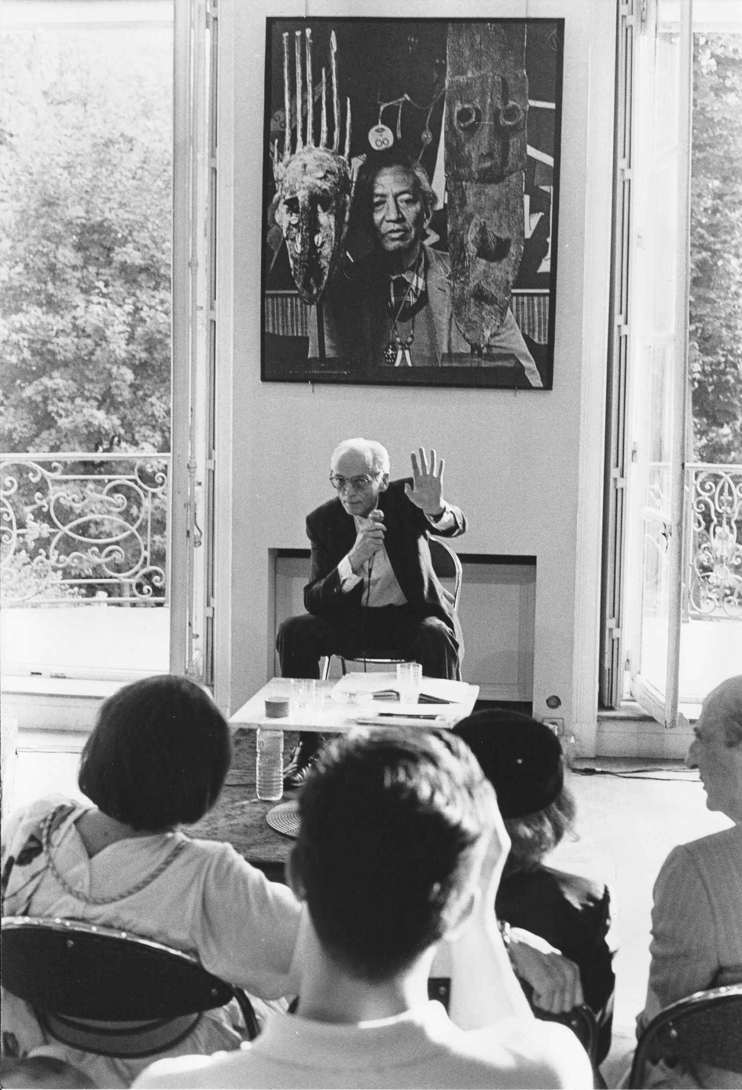 1992-alainjouffroy-lectetconferencelam3-photochristophelaurentin.jpg