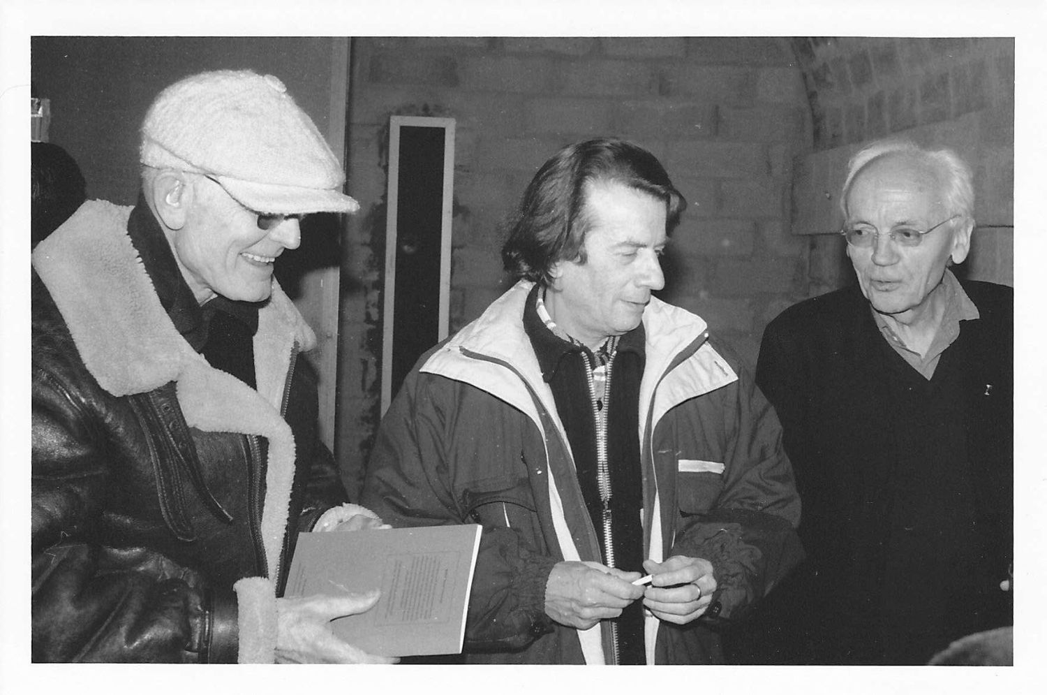 1997-decembre-vernissageexpositioncollagesposagesalainjouffroy-galerieclaudesamuel-photomarcellannoye-1.jpg