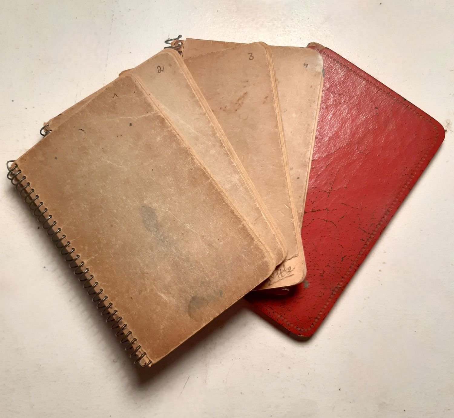 1947-1948_carnetsdebords-5couvertures.png