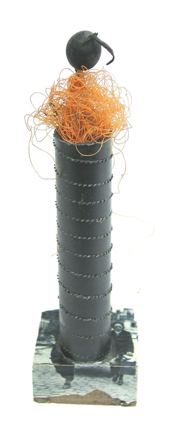 p5-totem-de-debarquement-dans-le-cotentin.jpg